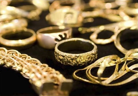 A guide to buying pre owned jewellery